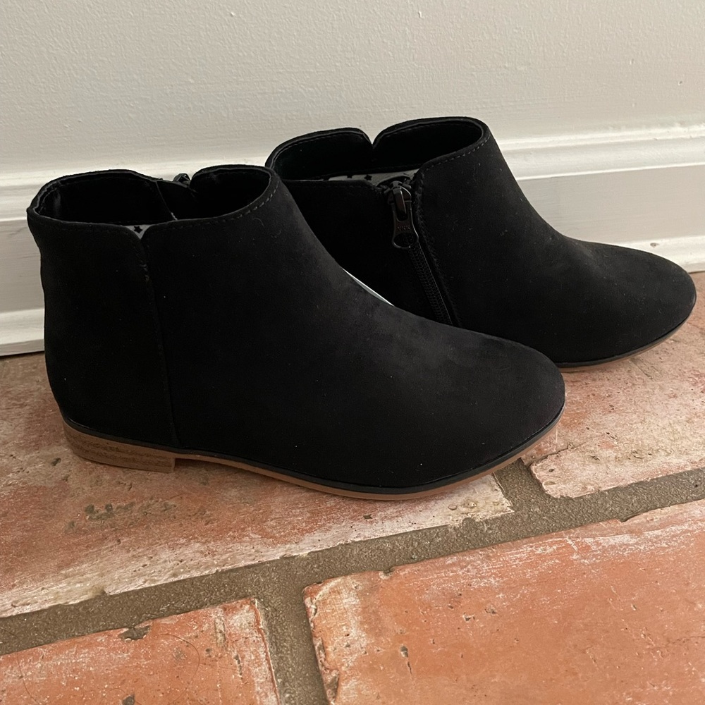 Kids Black “suede” bootie. Never worn! NWT!